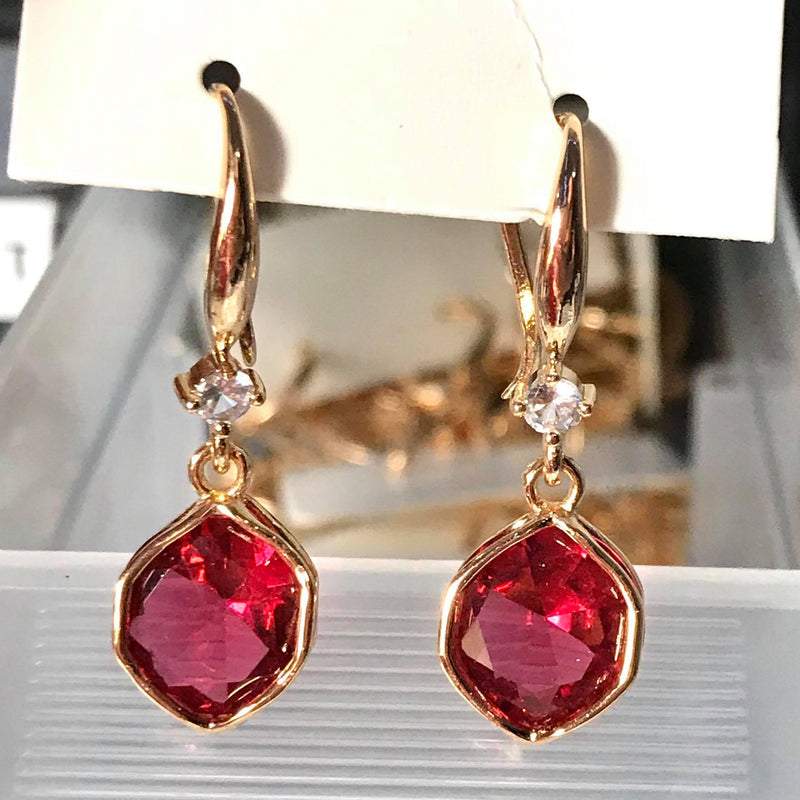 Queen Of Diamonds Earrings - Deluxe Amour