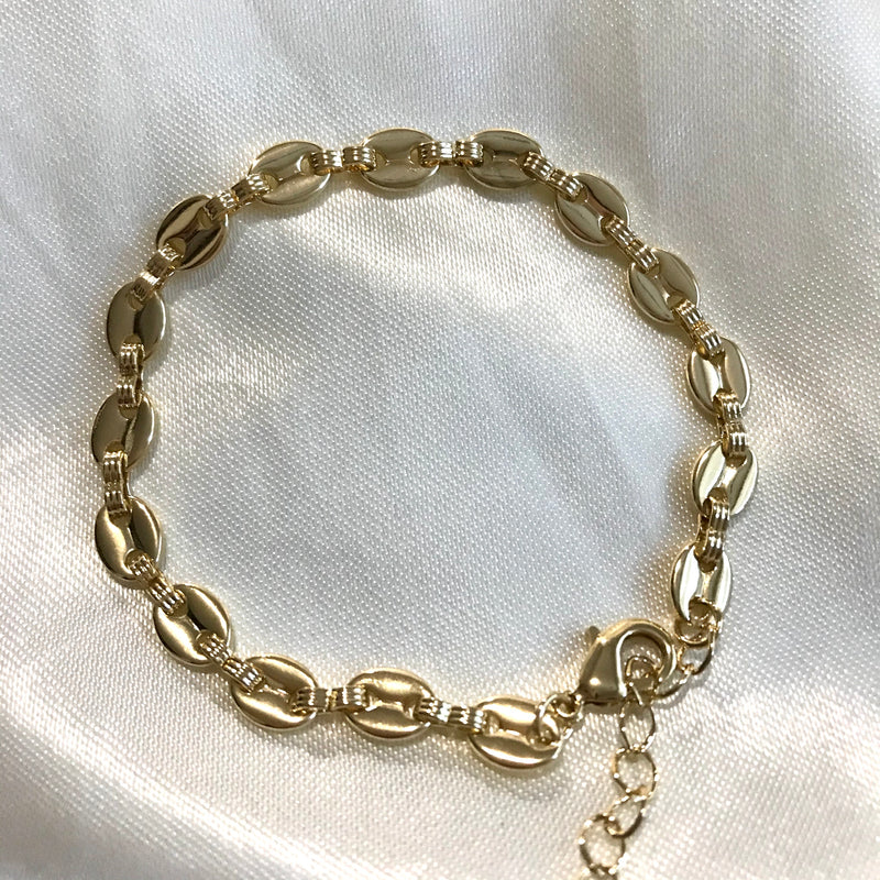 Oval Shape Gold Bracelet